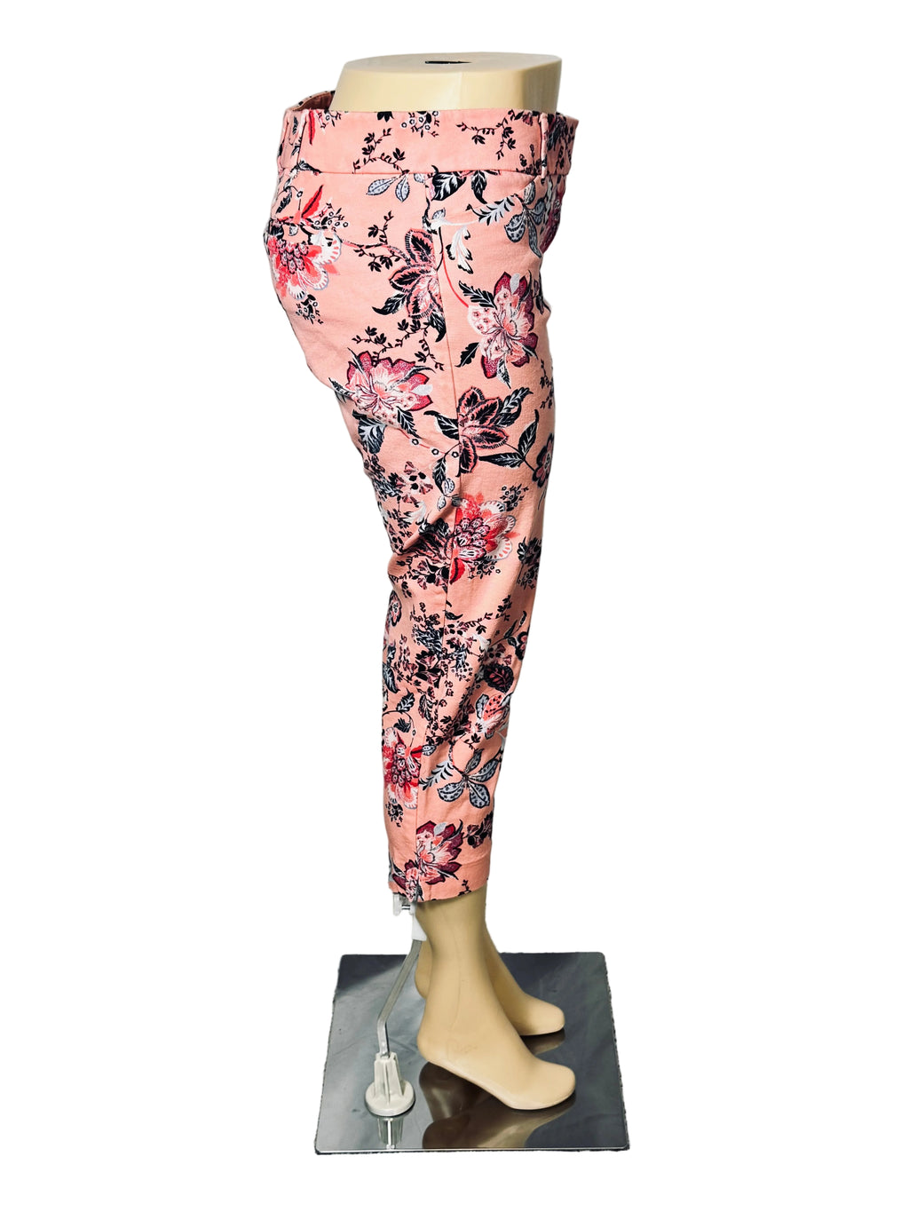 New York & Company Stretch Women's Capri Leggings Size 10 Pink Floral Print Pre Owned