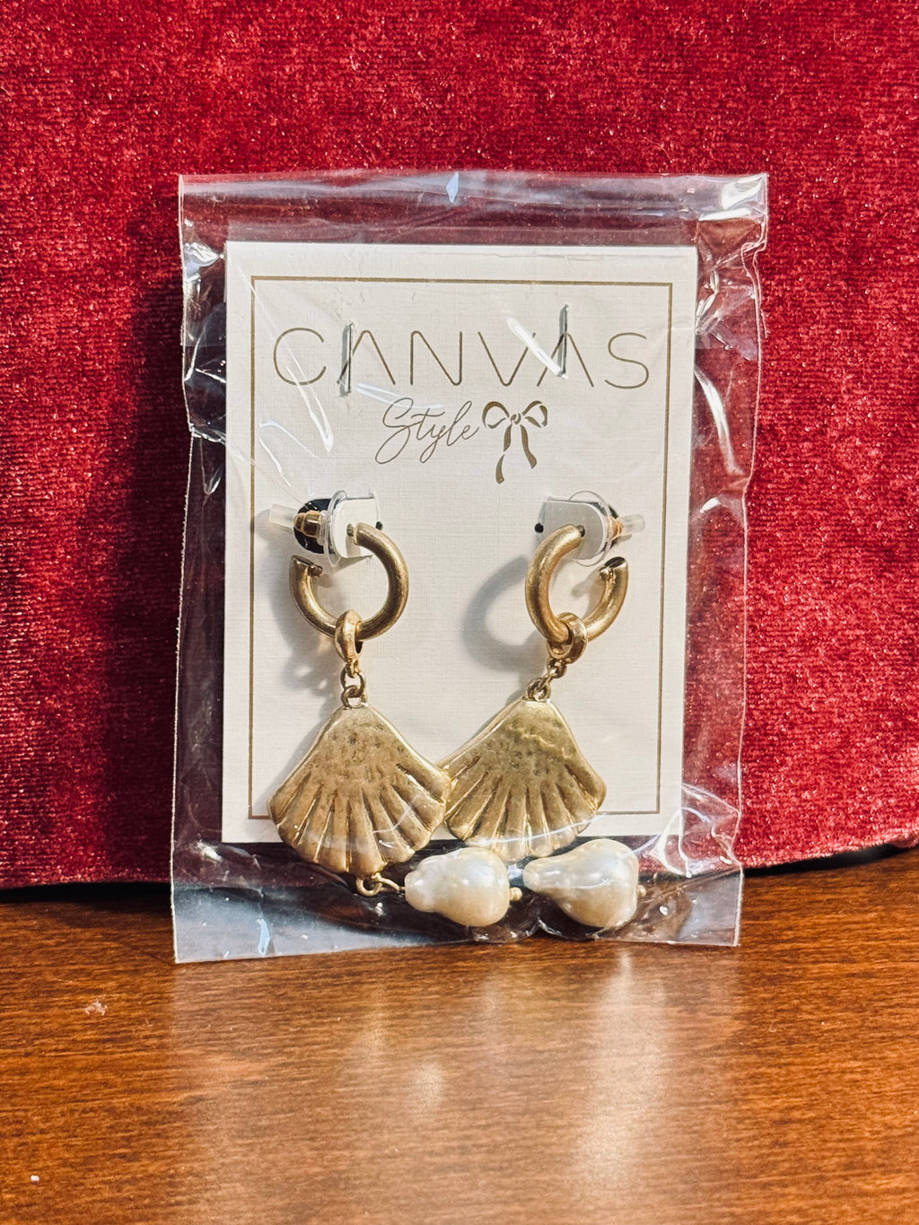 CANVAS Style Gold Seashell Pearl Drop Earrings NIP Coastal Baroque New