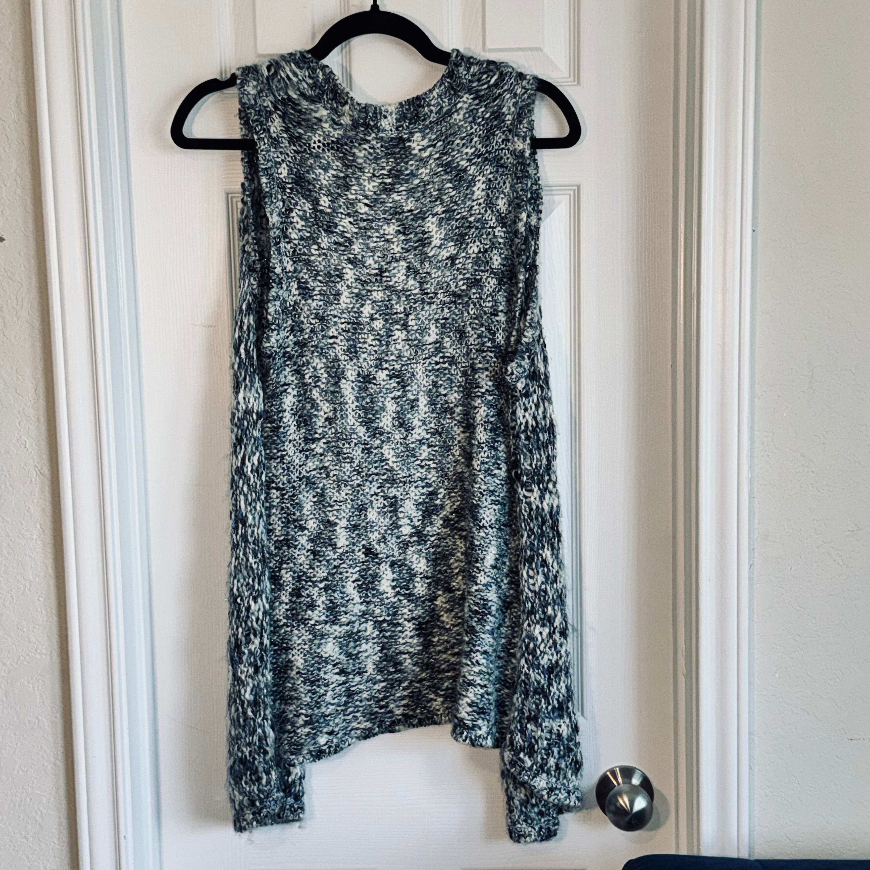 Chico's Marled Navy, White & Blue Chunky Knit Sleeveless Vest