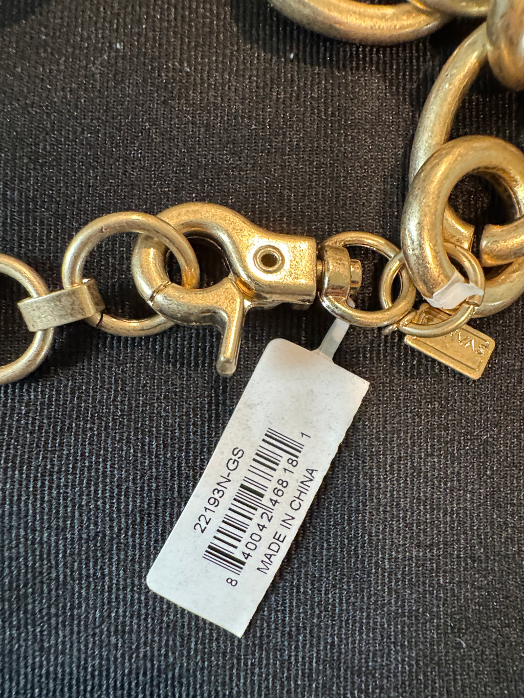 Canvas Style Two-Tone Mixed Metal Chunky Link Necklace
