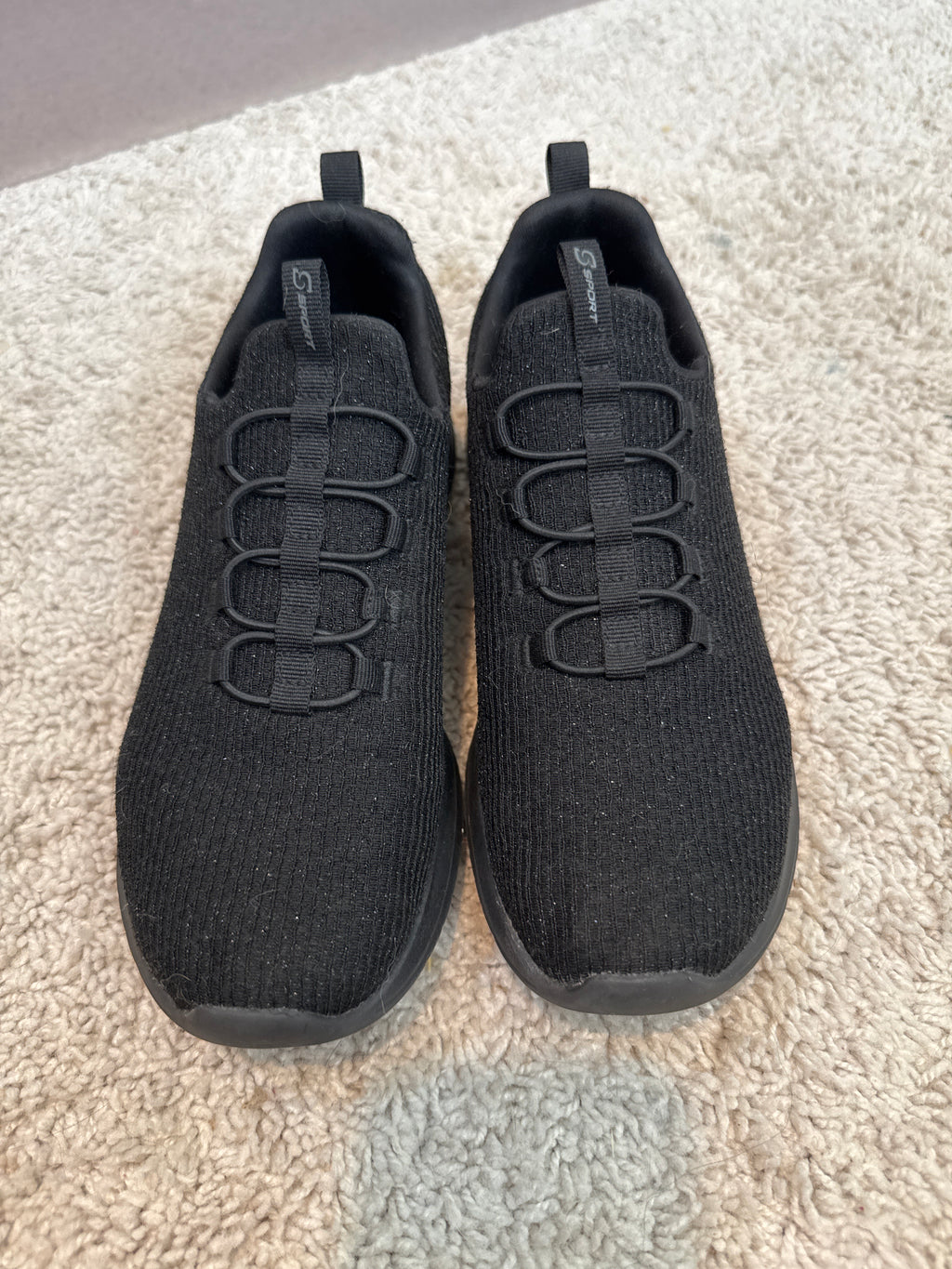 Sketchers Sport Slip-On Shoes Size 7.5 - Pristine Thrifted Find!