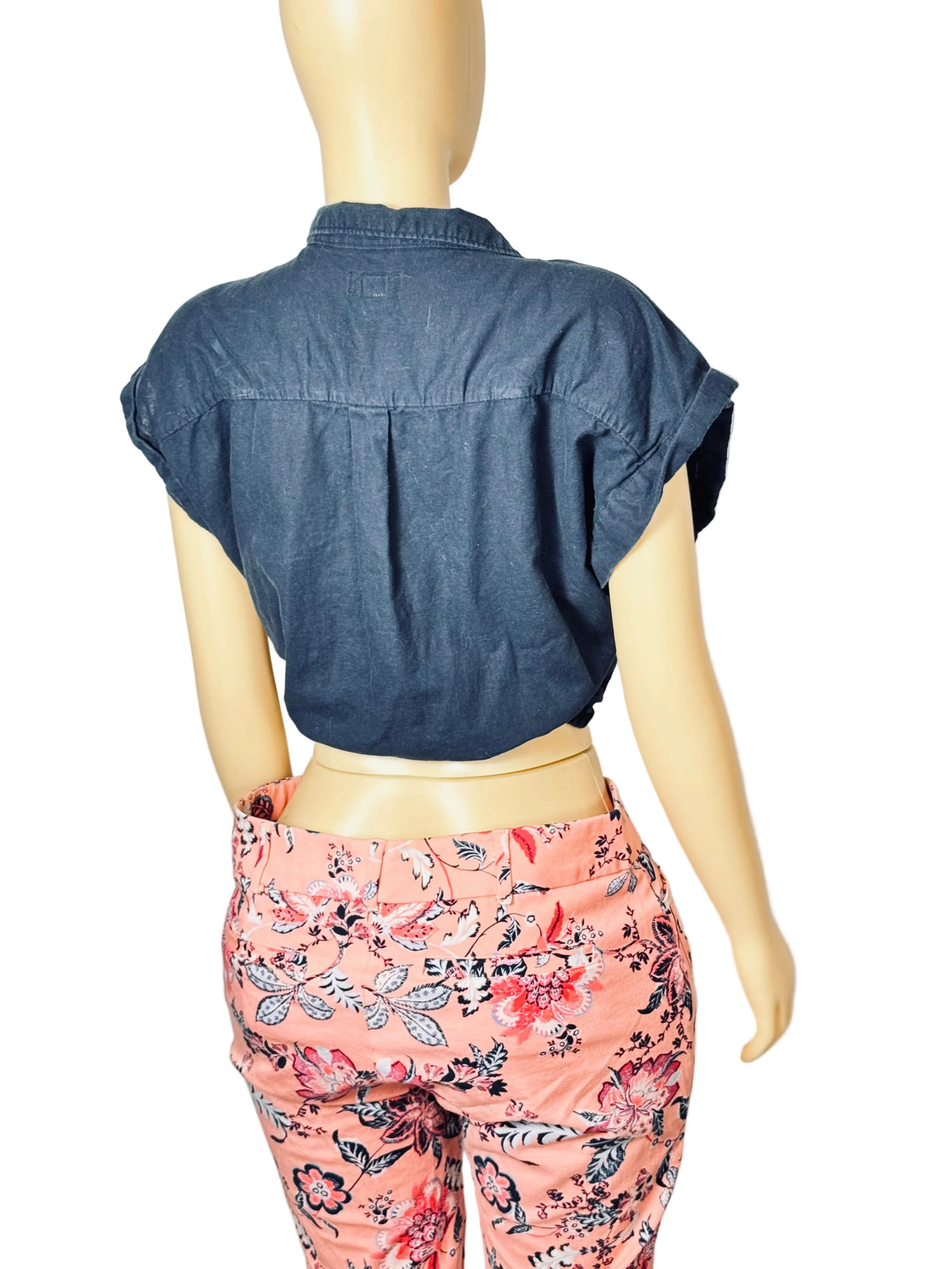 Basic Editions Women’s XL Button Down Short Sleeved Shirt