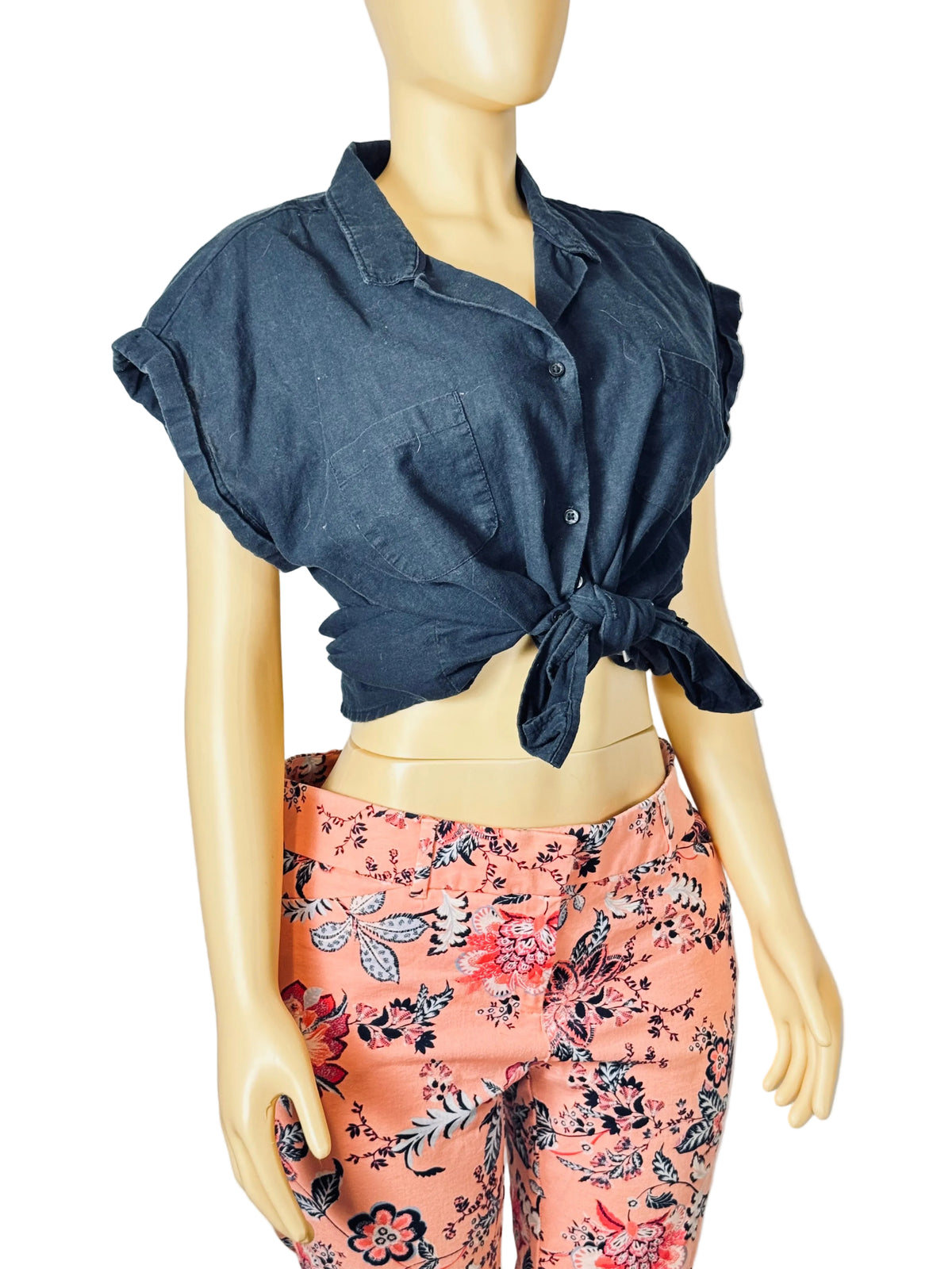 Basic Editions Women’s XL Button Down Short Sleeved Shirt