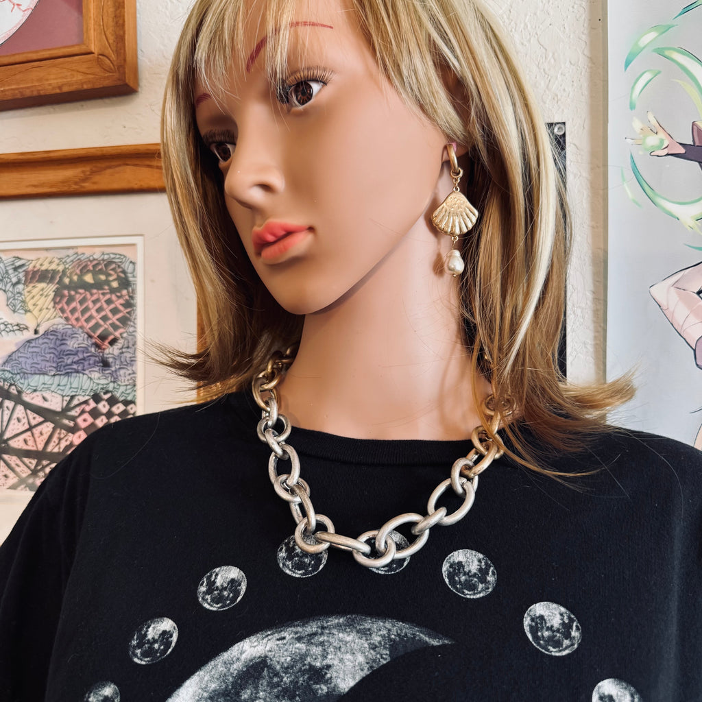Canvas Style Two-Tone Mixed Metal Chunky Link Necklace