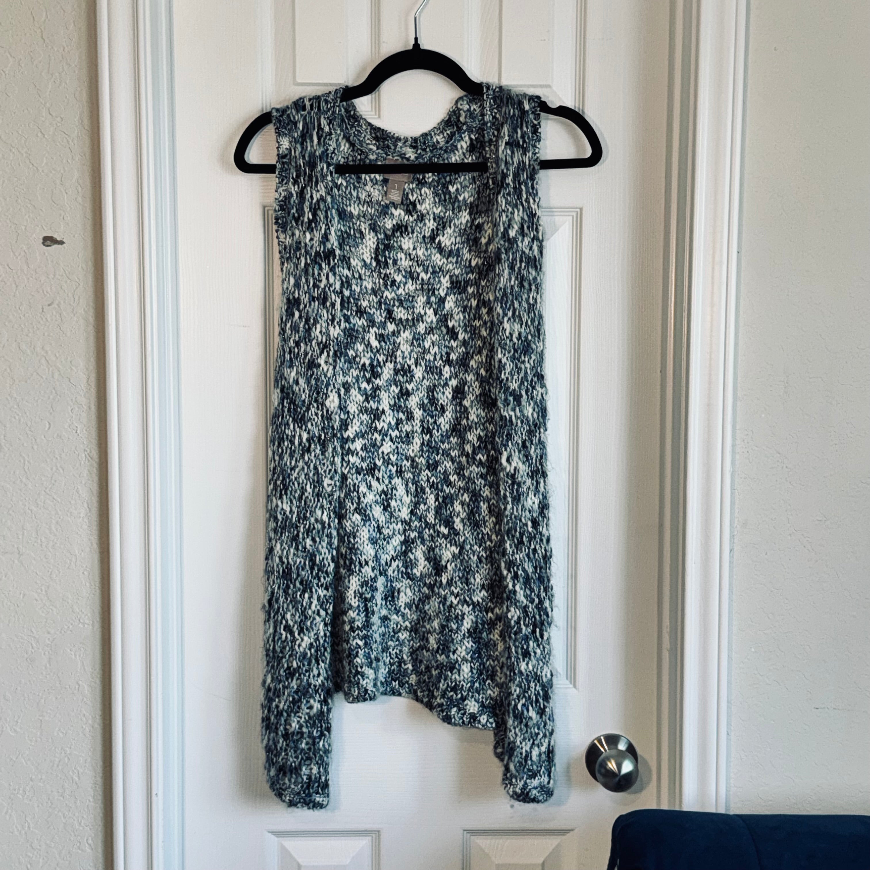 Chico's Marled Navy, White & Blue Chunky Knit Sleeveless Vest