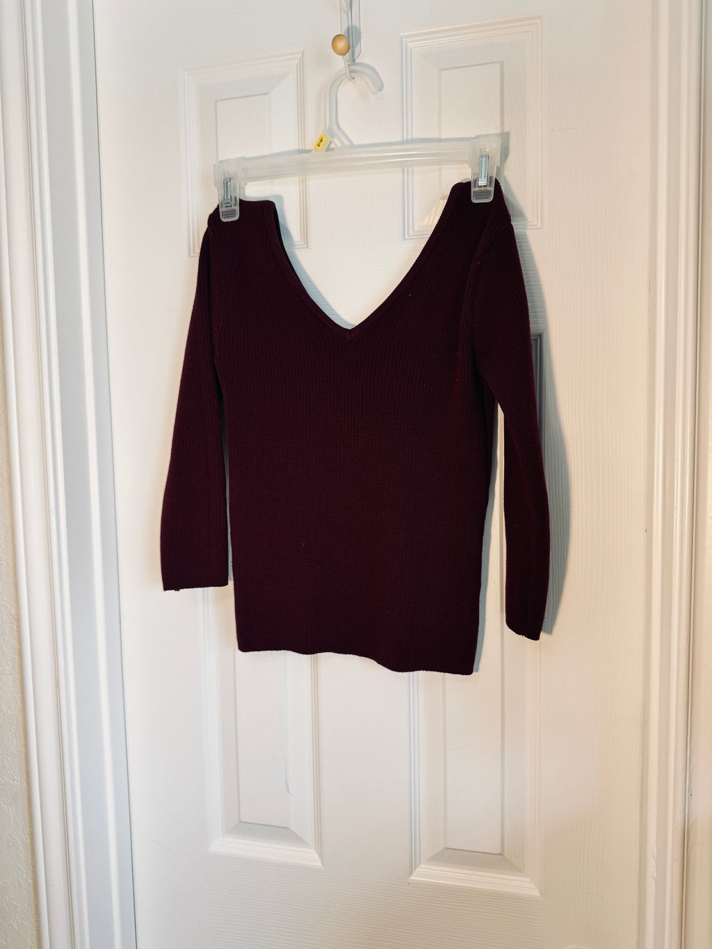 Vintage 90s Newport News Jeanology Ribbed V-Neck Sweater | Burgundy Marone Knit, M/L