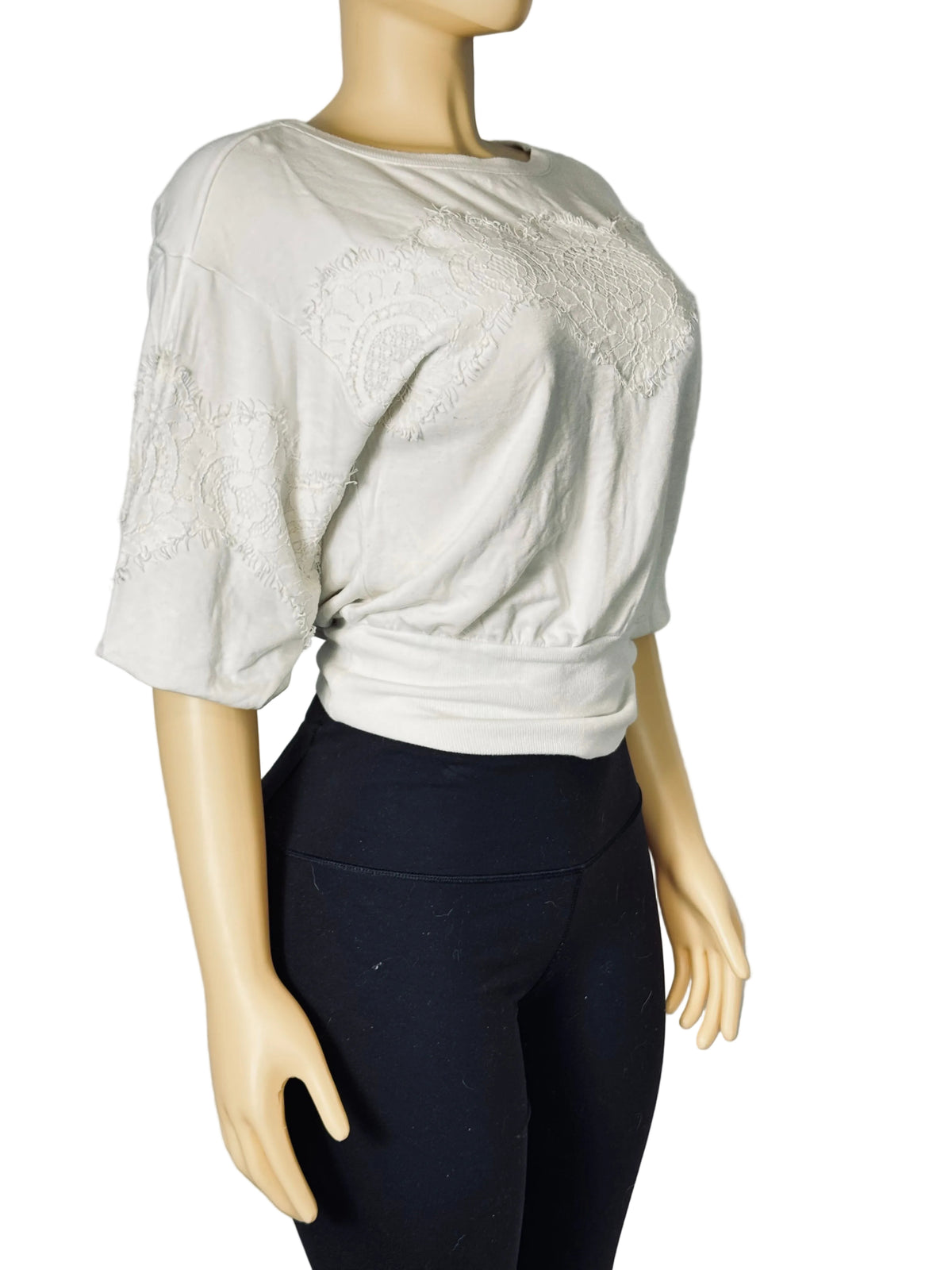 Express White Short Sleeved Blouse with Lace Embellishment Women's S Pre Owned