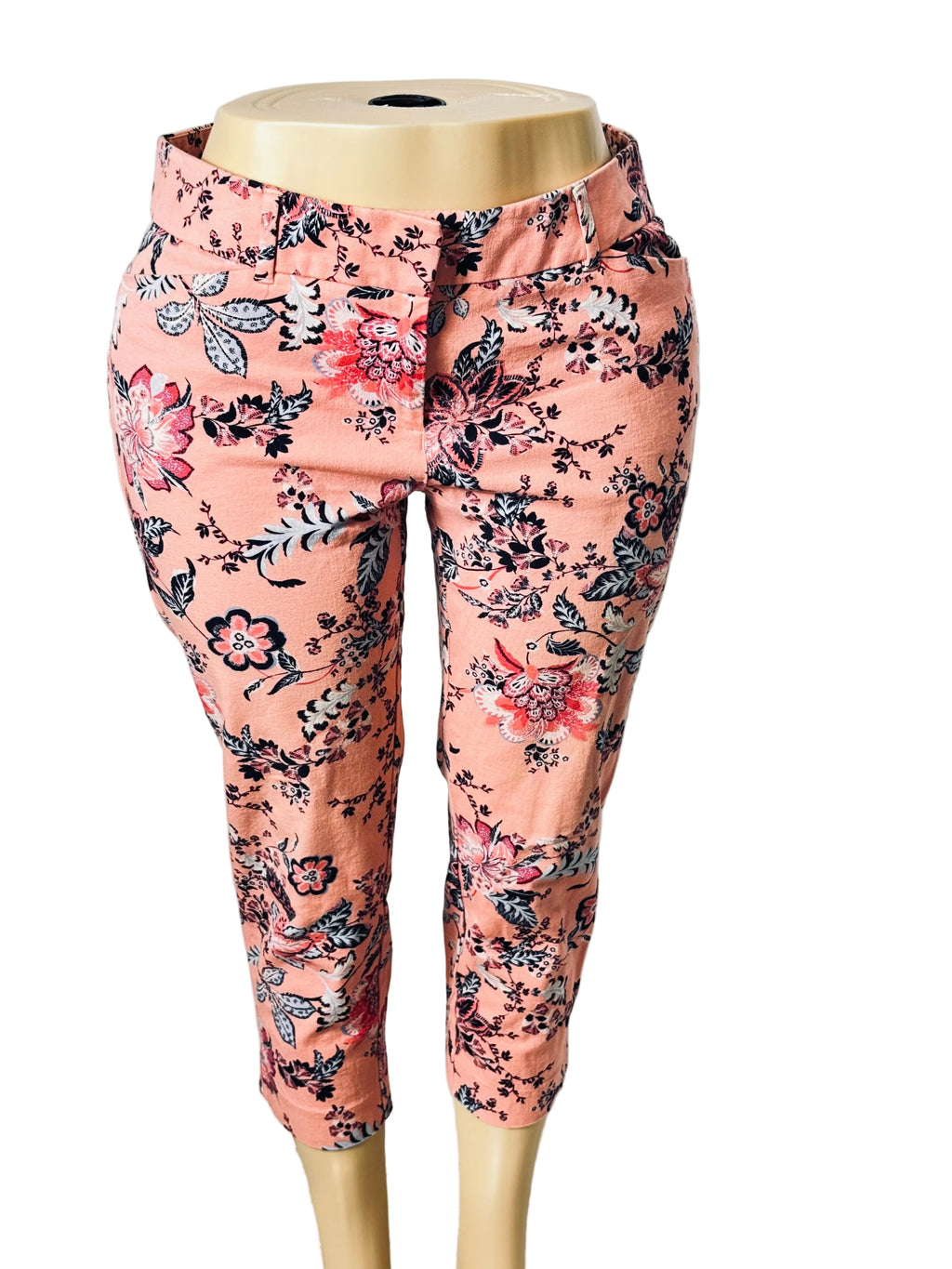 New York & Company Stretch Women's Capri Leggings Size 10 Pink Floral Print Pre Owned