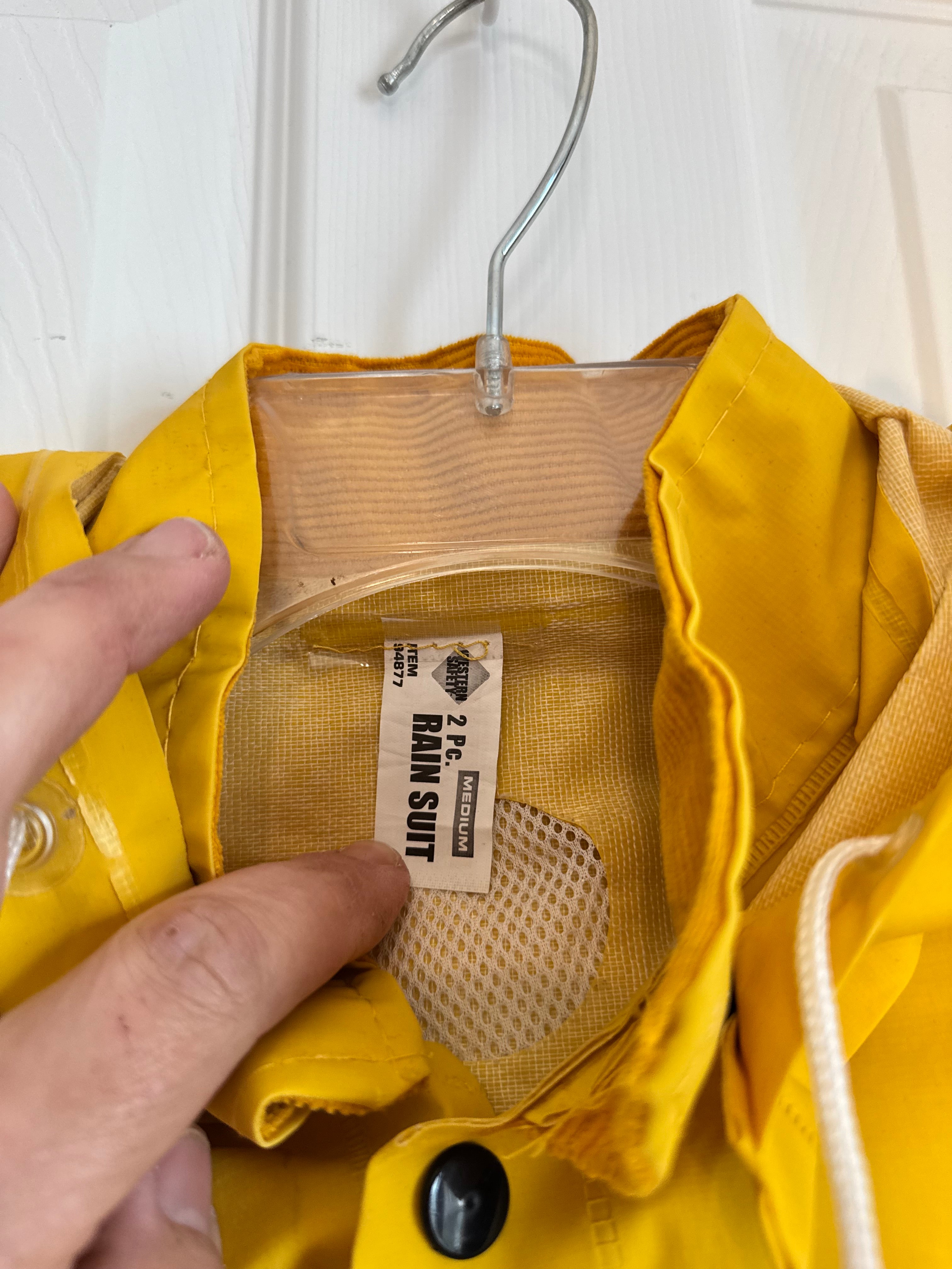 Vintage Spitfire Gleneagles Yellow Raincoat Plaid Lined Slicker Jacket M/L