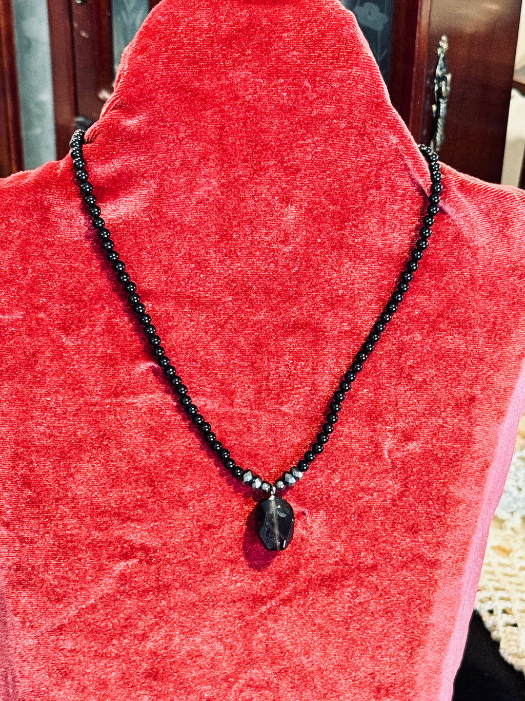 Vintage Sterling Silver Smoky Quartz Faceted Nugget Necklace – Black Spinel & Hematite Accents