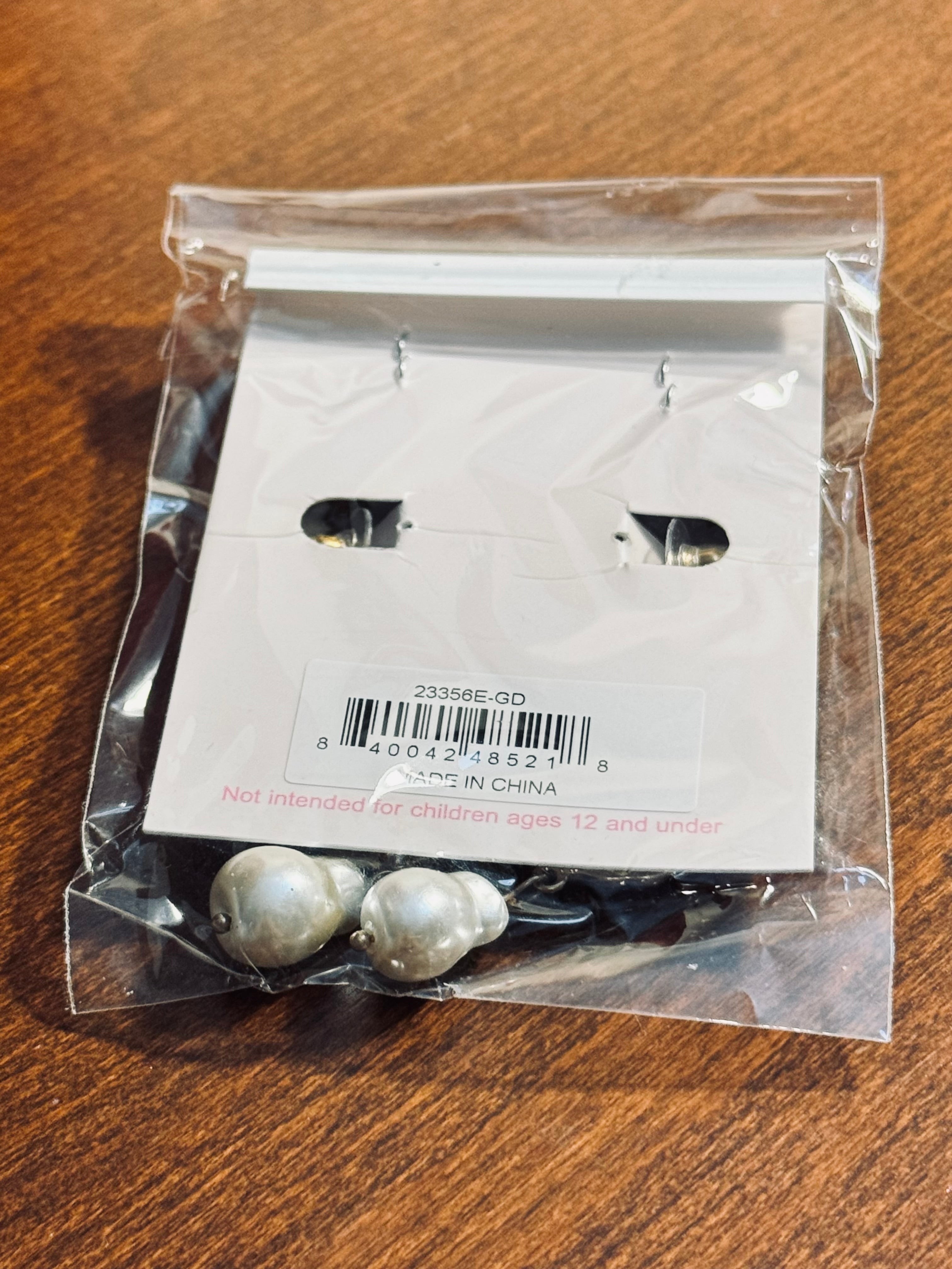 CANVAS Style Gold Seashell Pearl Drop Earrings NIP Coastal Baroque New