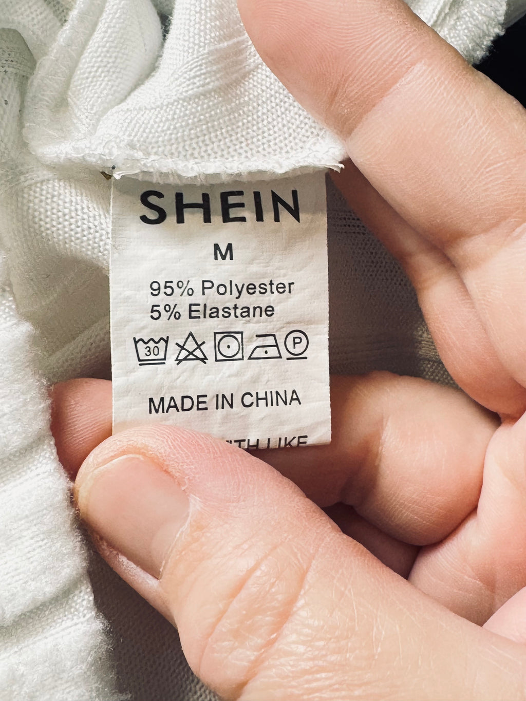 SHEIN Halter V-Neck Adjustable Medium Summer Basic Women's White Crop Top Tank