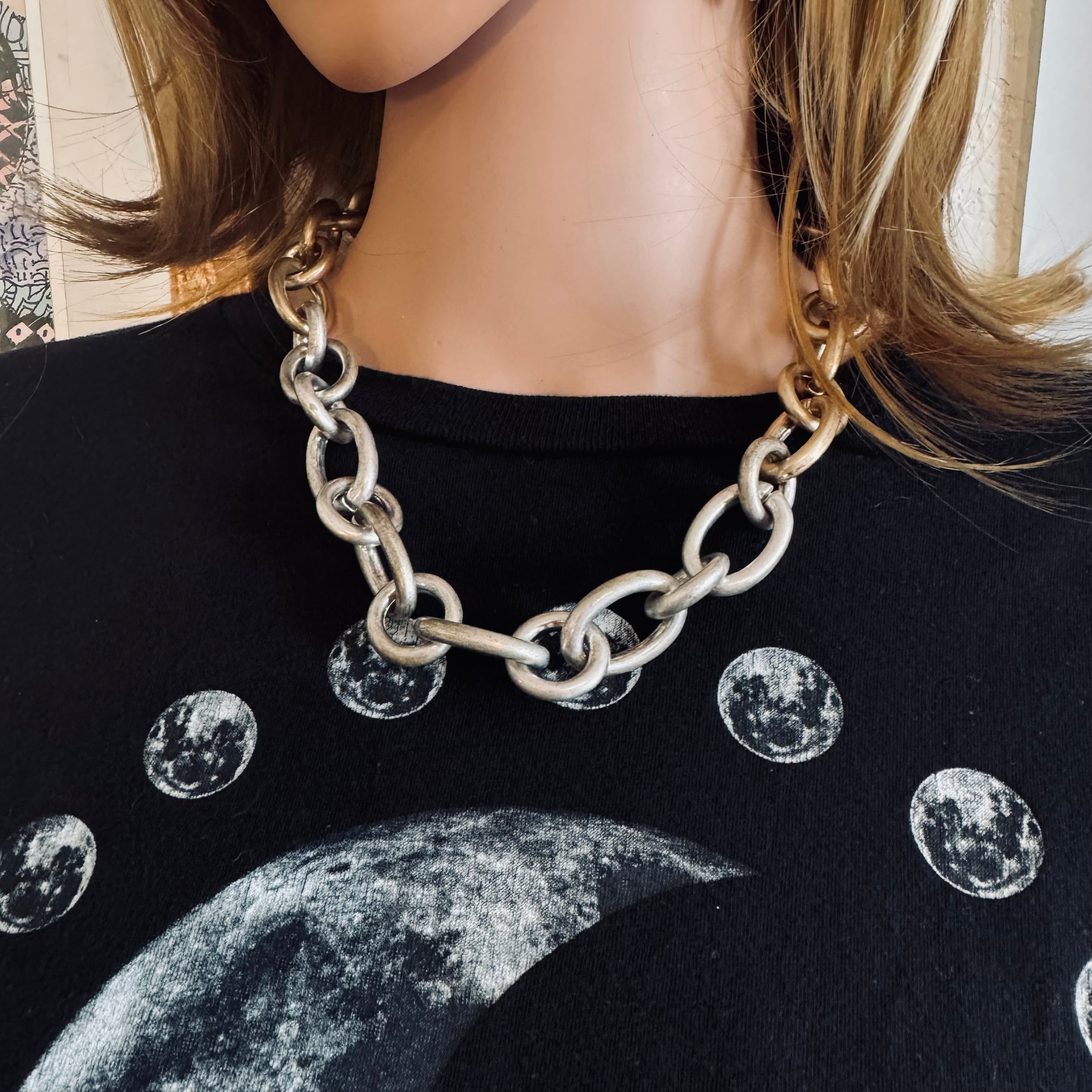 Canvas Style Two-Tone Mixed Metal Chunky Link Necklace